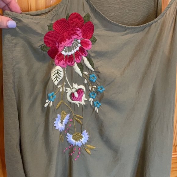 Anthropologie Akemi Kin Needlepoint tank S - Picture 6 of 8